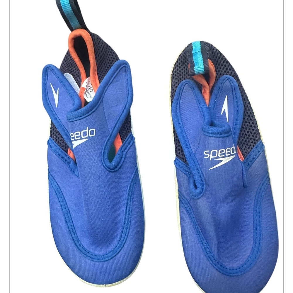 Speedo Blue Water Shoes Slip-On Design